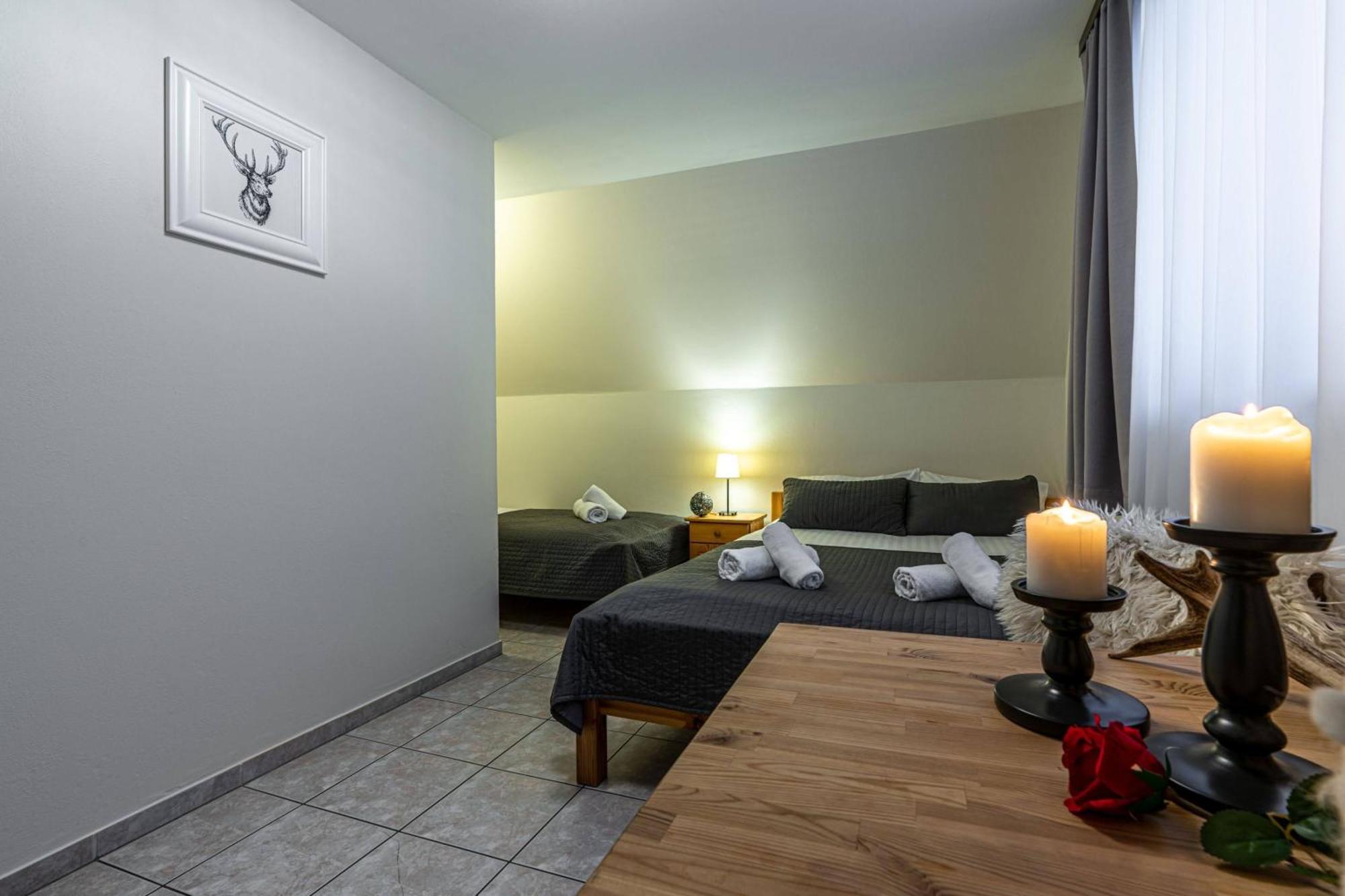 Liberta Inn - Pokoje Goscinne Zakopane Ngoại thất bức ảnh