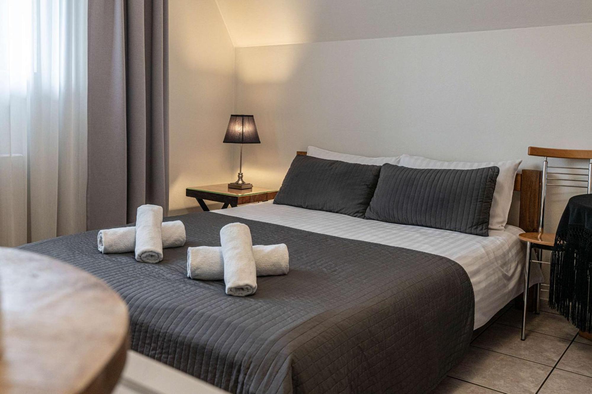 Liberta Inn - Pokoje Goscinne Zakopane Ngoại thất bức ảnh