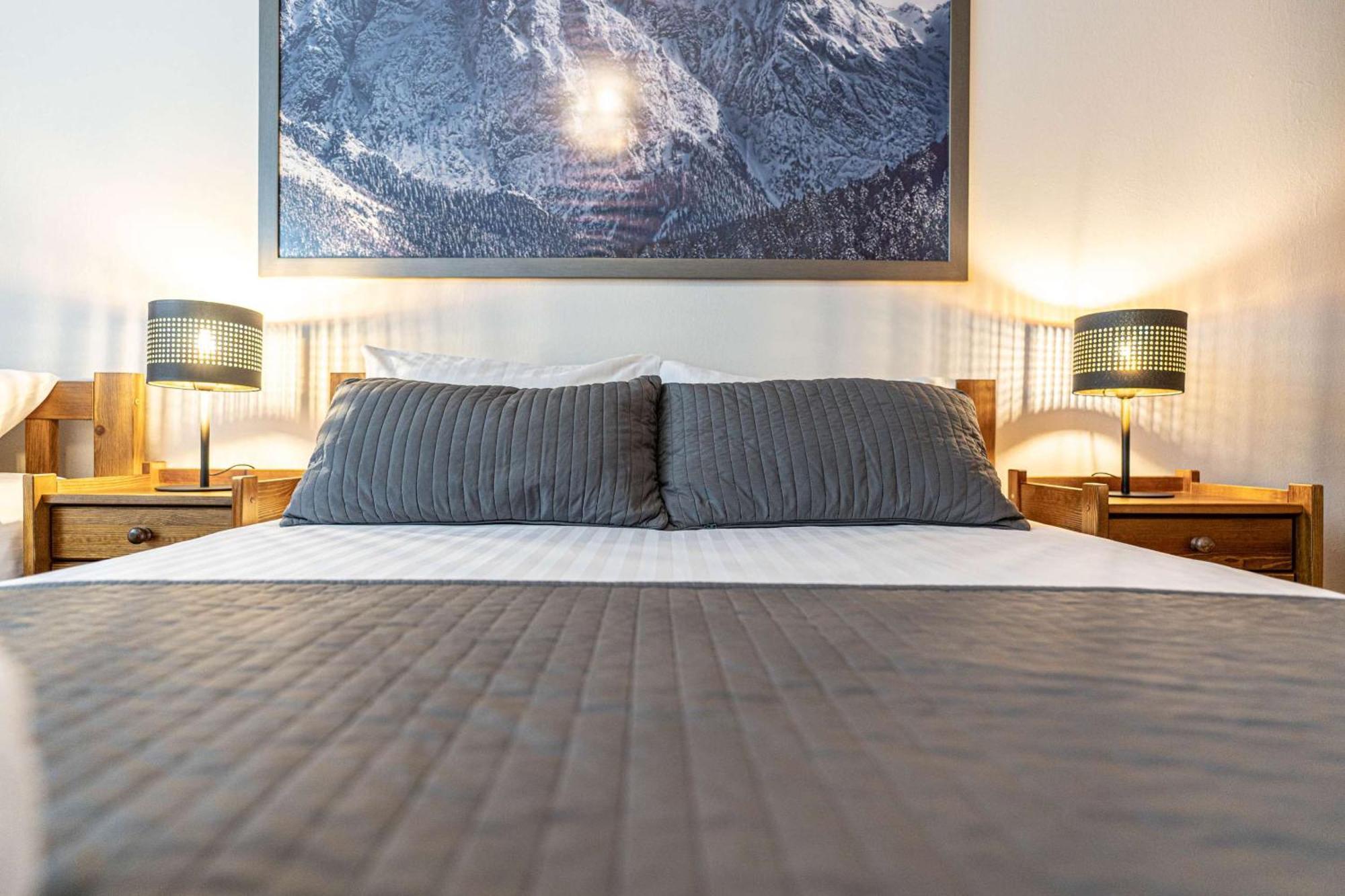 Liberta Inn - Pokoje Goscinne Zakopane Phòng bức ảnh