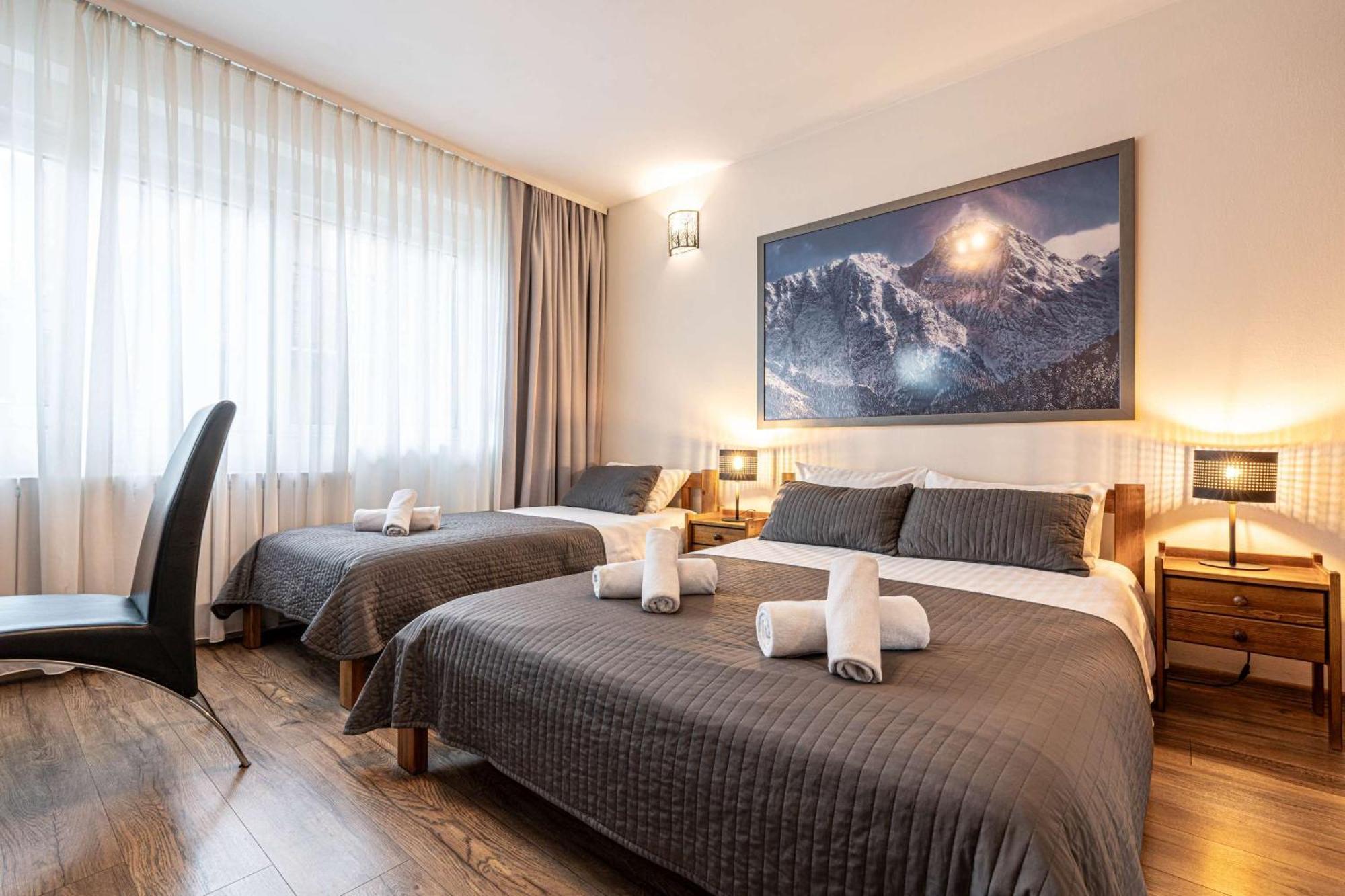 Liberta Inn - Pokoje Goscinne Zakopane Phòng bức ảnh